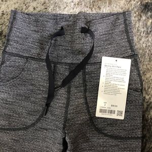 Lululemon Will skinny pants